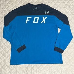 Fox long sleeve tee - excellent condition!